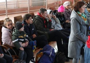 Ουκρανία: Συνεχίζονται οι εκκενώσεις από τους Ρώσους στη Χερσώνα – Αναμένουν χτύπημα του Κιέβου