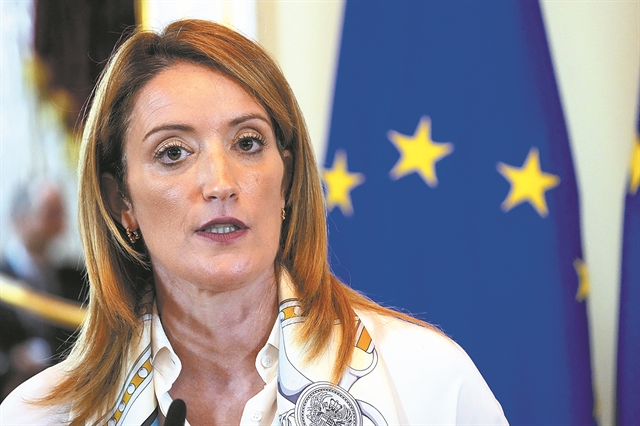 Βόμβα κατά της Τουρκίας: «Απαράδεκτη η κράτηση Τζιτζικώστα»