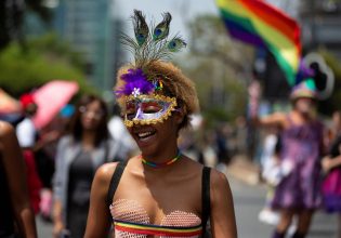 Γιοχάνεσμπουργκ Pride: Χιλιάδες συμμετείχαν παρά τις απειλές για τρομοκρατική επίθεση