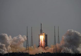 Στον Ειρηνικό κατέπεσε τελικά ο ανεξέλεγκτος κινεζικός πύραυλος