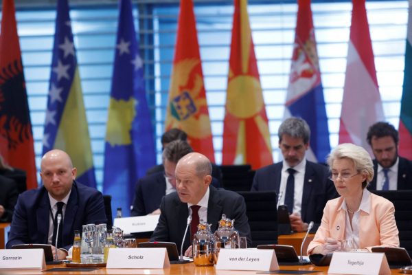 Σολτς προς Δυτικά Βαλκάνια: Καιρός να υπερβείτε τις διενέξεις