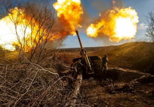 Ουκρανία: Σφοδρές μάχες στο Ντονέτσκ – Πτώματα με σημάδια βασανιστηρίων εντοπίστηκαν στη Χερσώνα