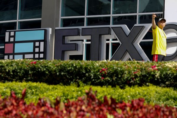 FTX: Δισεκατομμύρια δολάρια σε crypto έκαναν φτερά από το ανταλλακτήριο