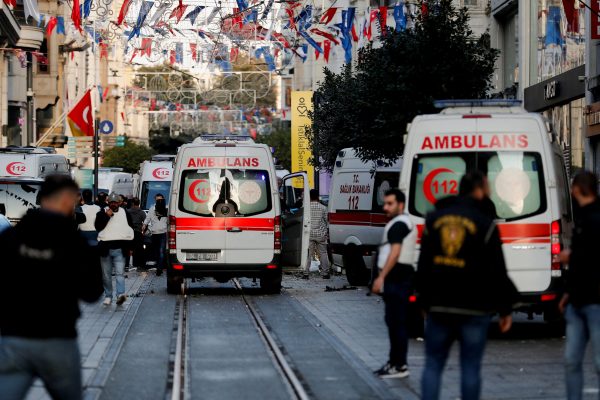 Επίθεση στην Κωνσταντινούπολη: Στην Αθήνα μεταφέρεται η Ελληνίδα τραυματίας