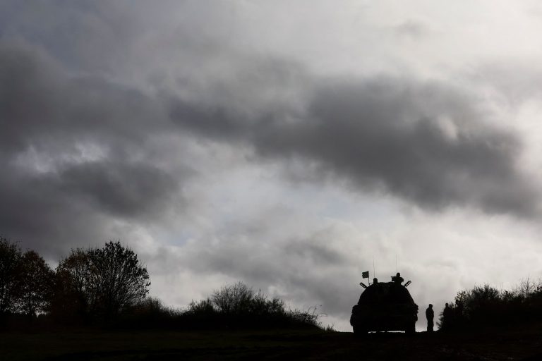 Economist: Η Ρωσία κλιμακώνει γιατί χάνει στην Ουκρανία – Η Δύση πρέπει να στηρίξει το Κίεβο