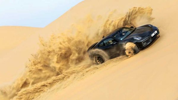 Porsche 911 Dakar: Αναζητώντας νέες συγκινήσεις