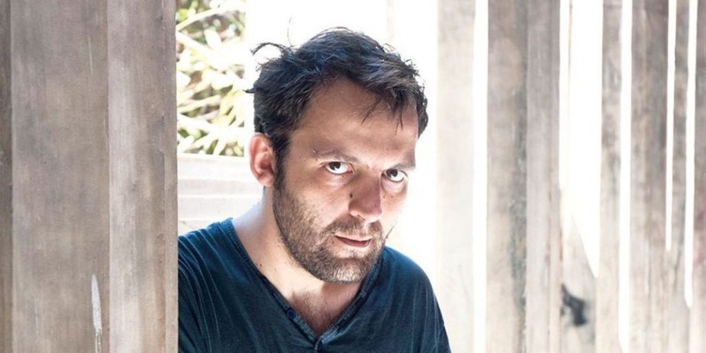 Συγκινητικό μήνυμα Κορτώ για την τεκνοθεσία – «Το κράτος δεν θα μου ‘δινε ποτέ θετό παιδί»