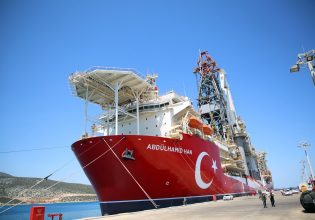 Τουρκία: Ο Ερντογάν βγάζει γεωτρύπανο στην Ανατ. Μεσόγειο