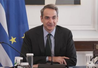 Μητσοτάκης στο υπουργικό: Θα δοθούν και έκτακτες επιδοτήσεις για ενέργεια και ακρίβεια αν χρειαστεί