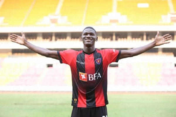 Ποιος είναι ο Ζίνι που απέκτησε η ΑΕΚ