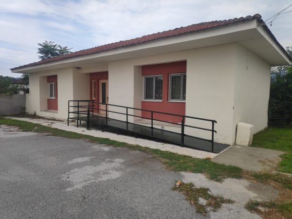 Προσβάσιμες στα ΑμεΑ 17 σχολικές μονάδες του Δήμου Ελασσόνας