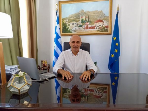 Να παραμείνει ο μοναδικός νεφρολόγος στη Λέρο, ζητάει ο Δήμαρχος