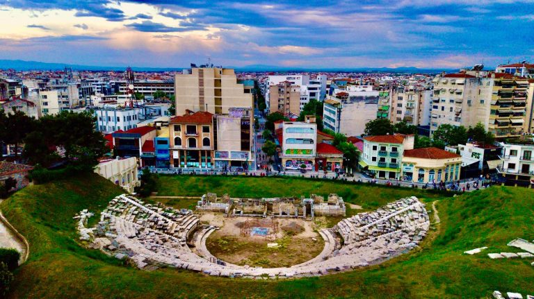 Ο Δήμος Λαρισαίων απαλλοτριώνει ένα ολόκληρο οικοδομικό τετράγωνο