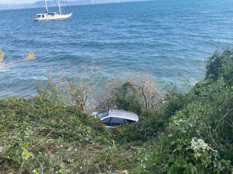 Κέρκυρα: Αυτοκίνητο έπεσε σε γκρεμό – Σώα η οδηγός