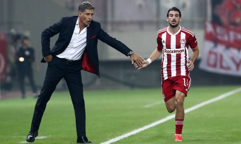 Το δάχτυλο και το φεγγάρι