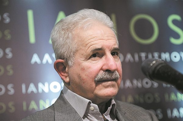 Ο Μίμης Ανδρουλάκης αυτοβιογραφείται και ιστορεί…