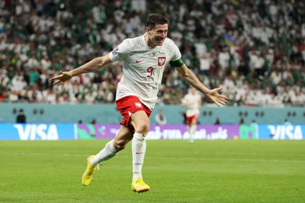 Πολωνία – Σαουδική Αραβία 2-0: «Πνίγηκε» στα δάκρυα του Λεβαντόφσκι