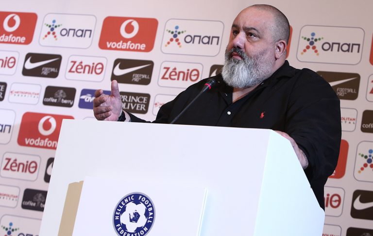 Ηχηρή παρέμβαση και έντονος διάλογος με Μπαλτάκο: «Δεν με νοιάζει το κενό ανάμεσα στ’ αυτιά σου»