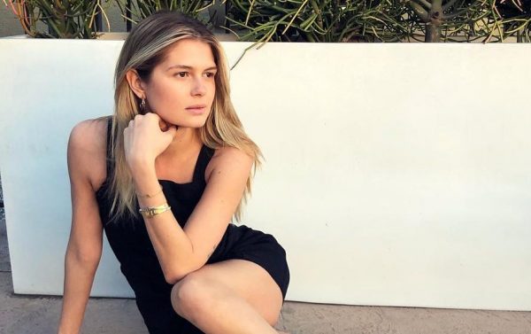 Ερωτήματα για το αν η Αμαλία Κωστοπούλου έγινε ειδική σύμβουλος στο υπ. Τουρισμού