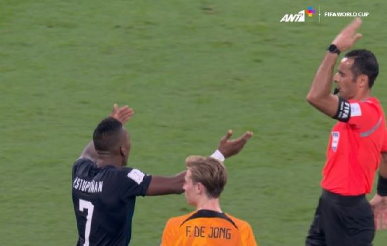 Μουντιάλ 2022: Ακυρώθηκε το γκολ του Εστουπινιάν για παρεμπόδιση στον Νόπερτ