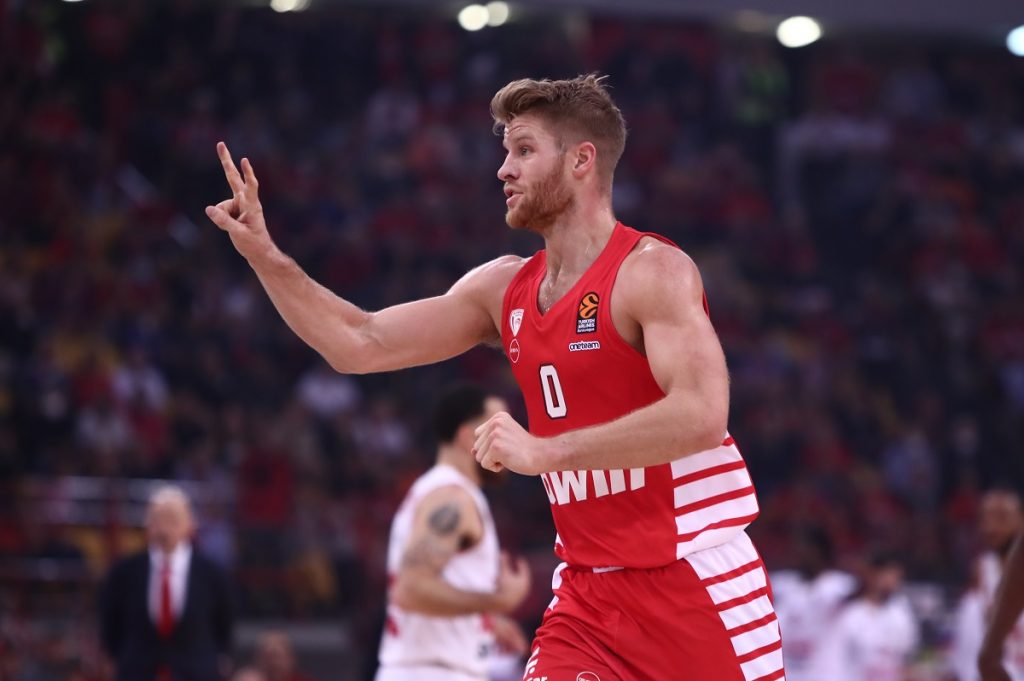 Γουόκαπ: «Στον Ολυμπιακό έχουμε αυτοπεποίθηση, που δεν χάνεται από μία – δύο ήττες» (Vid)