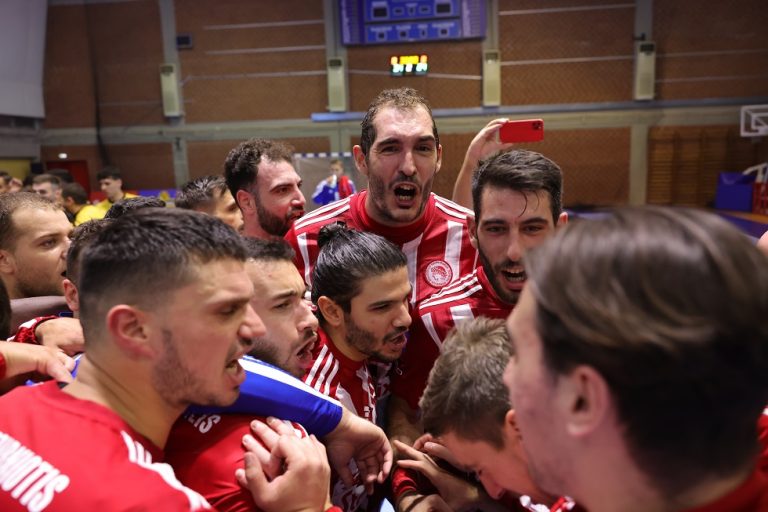 Live Streaming: Σλόμποντα – Ολυμπιακός