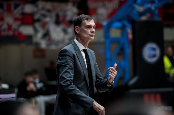 Μπαρτζώκας: «Ήμασταν σοβαροί για 40 λεπτά»