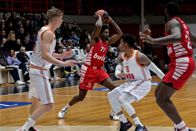 ΜακΚίσικ: «Νιώθουμε πως έχουμε την καλύτερη ομάδα στον κόσμο»