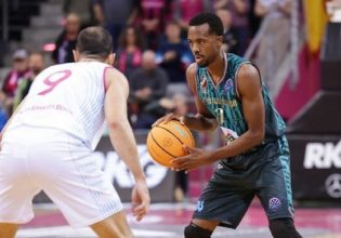 Σοκαριστικό: Επιτέθηκαν με μαχαίρι στον Έρικ ΜακΚόλουμ (pic)