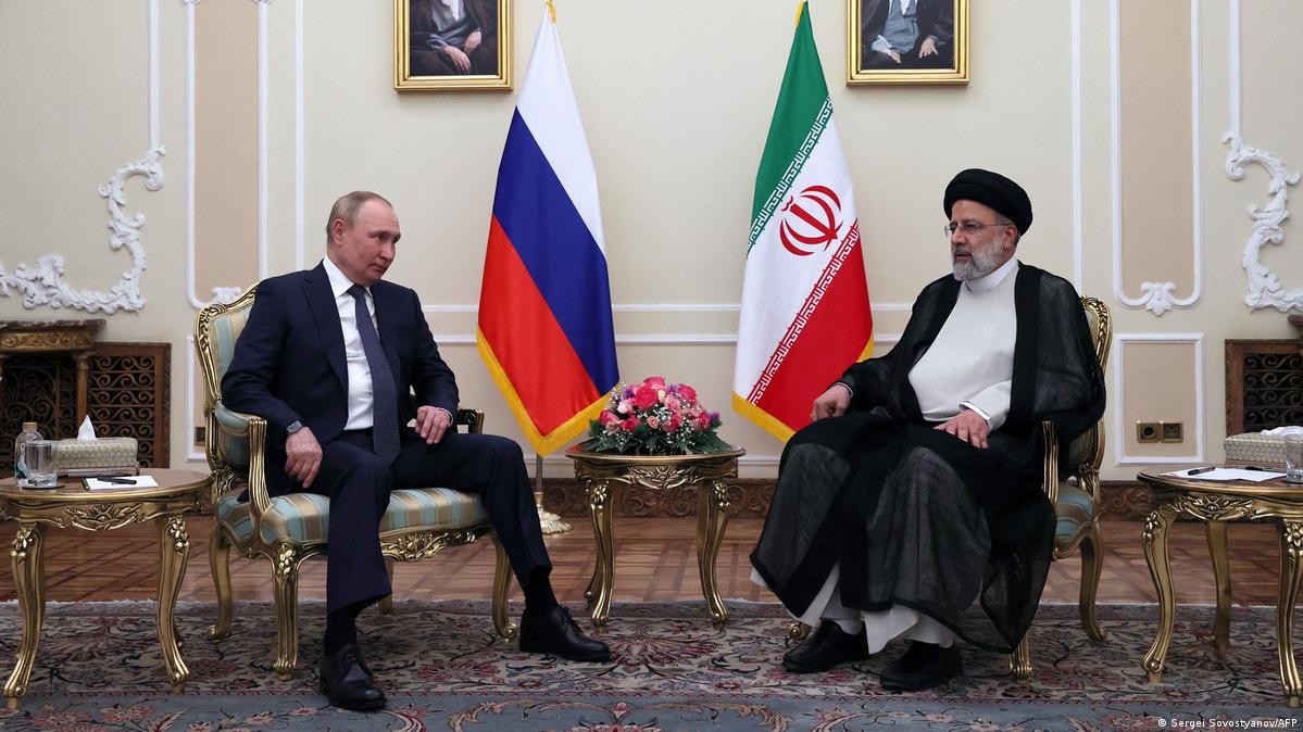 Πούτιν: Συνομίλησε με τον Ραϊσί - Στόχος η εμβάθυνση των σχέσεων Ρωσίας και Ιράν