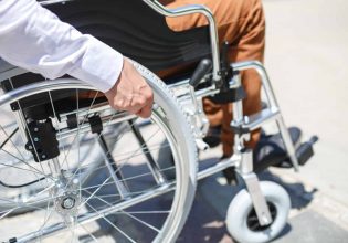 Θεσσαλονίκη: Νέες αποκαλύψεις για τη δομή ΑμεΑ – «Λέγανε ότι πέθανε από χτύπημα και όχι από βασανιστήρια»