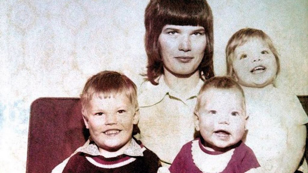 Βρετανία: «Το τέρας του Γούστερ» – Σκότωσε τρία παιδιά και τα «παλούκωσε» σε φράχτη
