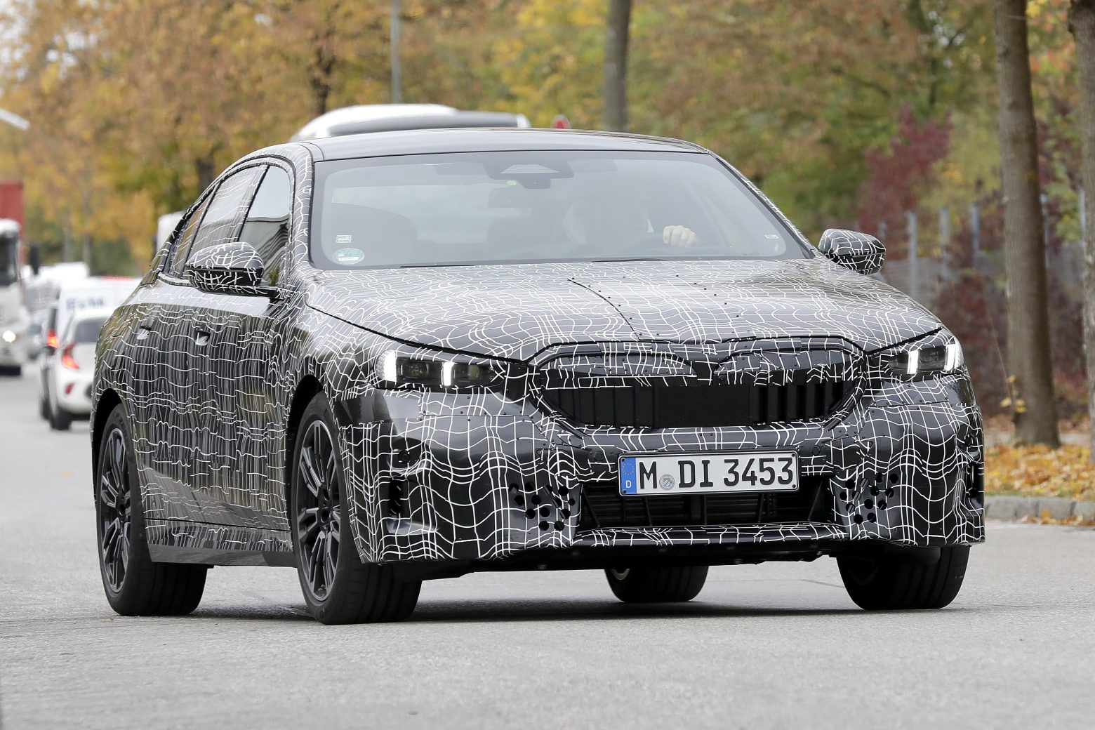 BMW Σειρά 5: Aνάμεσα σε παράδοση και καινοτομία