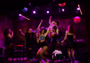 Η μουσική σκηνή του Faust μετατρέπεται στο Kabarett Katakombe με την υπογραφή της Βίκυς Βολιώτη