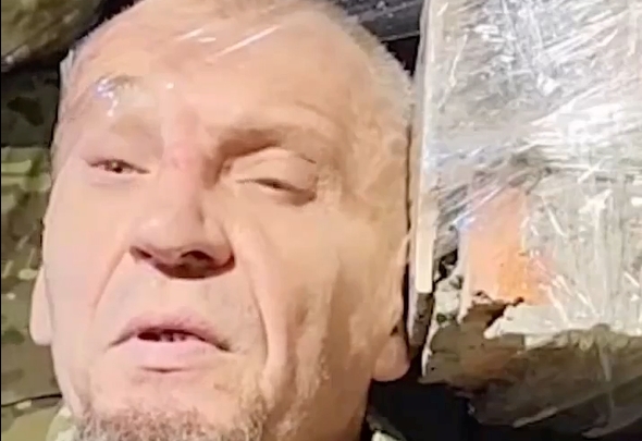 Ουκρανία: Ρώσος μισθοφόρος που αυτομόλησε εκτελέστηκε με βαριοπούλα – Σκληρό βίντεο