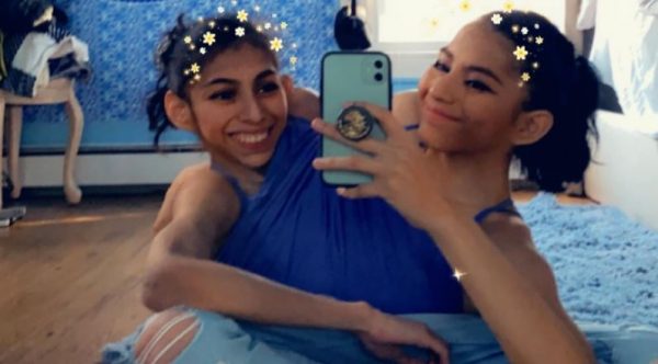 Σιαμαίες 21 ετών, μιλούν για την κοινή τους ζωή: Η Κάρμεν έχει αγόρι, η Λουπίτα είναι ασεξουέλ