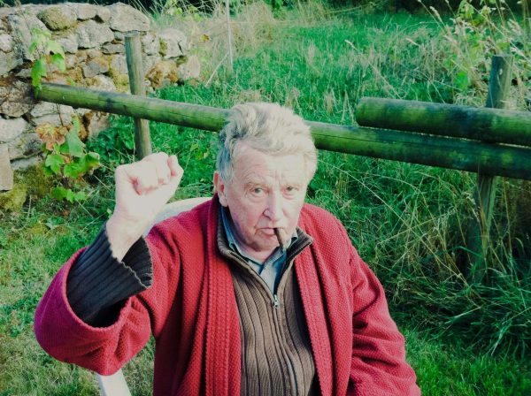 Πέθανε διάσημος σκηνοθέτης – «Θα μας λείψει η αιχμηρή ματιά του»