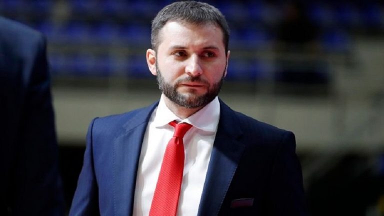 Ερυθρός Αστέρας: Τέλος και επίσημα ο Γιοβάνοβιτς