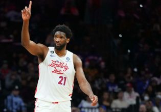 «Μυθικός» Εμπίντ, διέλυσε τους Τζαζ με 59 πόντους