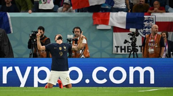 Το έφερε… τούμπα σε 5′ η Γαλλία (2-1, vids)