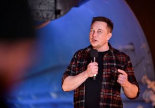 Πρώην εργαζόμενη του Twitter μηνύει τον Μασκ