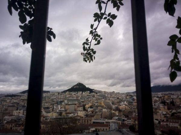 Καιρός: Βροχές και καταιγίδες από το απόγευμα – Δείτε σε ποιες περιοχές