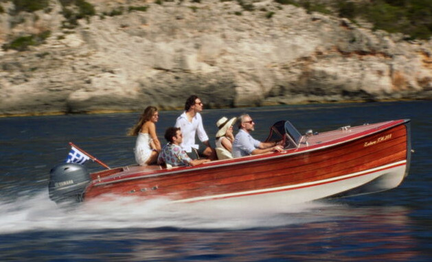 Maestro: Έτσι γυρίζεται η σειρά του Χριστόφορου Παπακαλιάτη – Επικό βίντεο