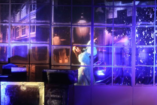 «Τα Χριστούγεννα του Σκρούτζ» του Κάρολου Ντίκενς στο Ιντεάλ από 4 Δεκεμβρίου