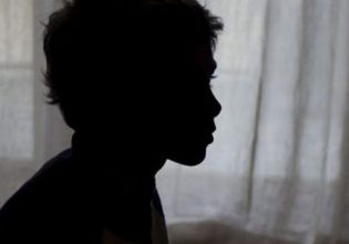 Πετράλωνα: Αυτοί είναι οι 10 κατηγορούμενοι για τους βιασμούς