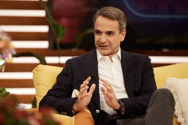 Ο Μητσοτάκης, το Luben και τα… ντολμαδάκια