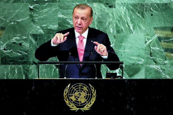 Τουρκία: Οι 243 νύχτες αϋπνίας του Ερντογάν