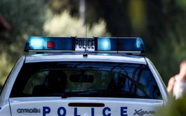 Σπάτα: Διέρρηξαν σπίτι αστυνομικού – Πήραν και το υπηρεσιακό όπλο του
