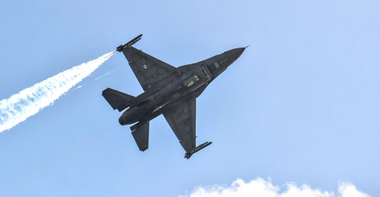 Πολεμική Αεροπορία: «Μολών λαβέ ημέρα και νύχτα» – Το μήνυμα πιλότου της ομάδας Ζευς