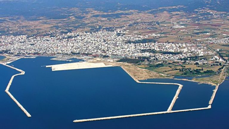 ΣΥΡΙΖΑ για λιμάνι Αλεξανδρούπολης: Η κυβέρνηση εξέθεσε τη χώρα ως επενδυτικό προορισμό